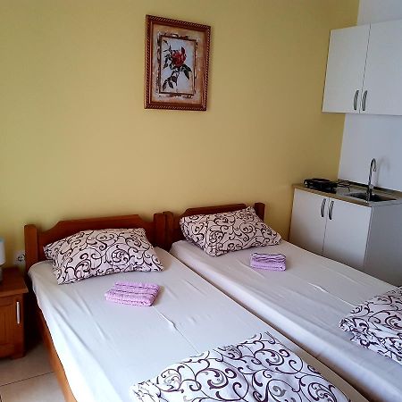 Guesthouse Sun Hostel Будва Экстерьер фото
