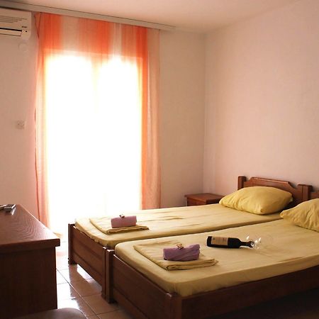 Guesthouse Sun Hostel Будва Экстерьер фото