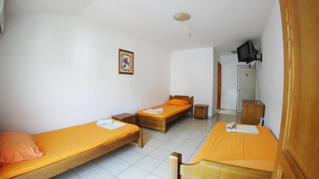 Guesthouse Sun Hostel Будва Экстерьер фото