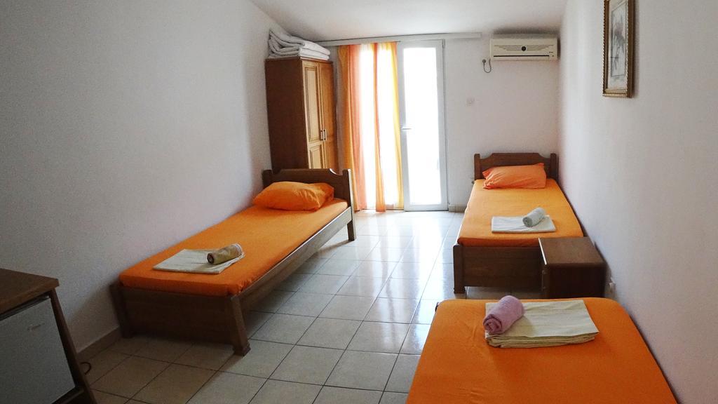 Guesthouse Sun Hostel Будва Экстерьер фото