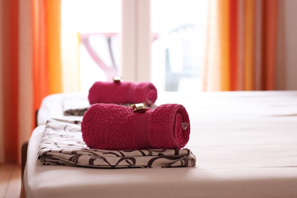Guesthouse Sun Hostel Будва Экстерьер фото