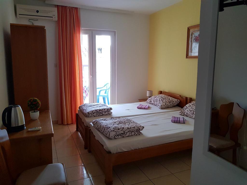 Guesthouse Sun Hostel Будва Экстерьер фото